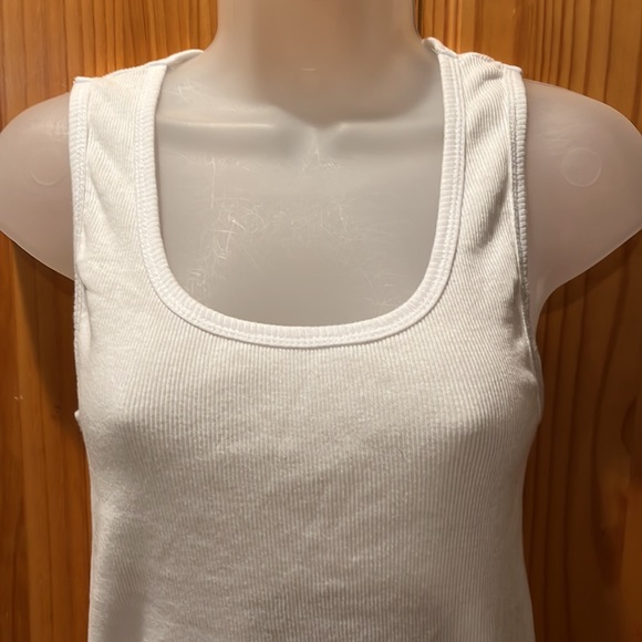 Tank Top - Picture 2 of 4